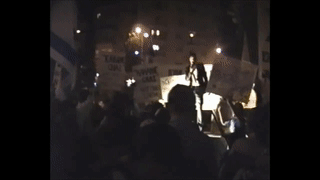   הרב בנימין זאב כהנא היד נואם בעצרת עם וצועד עם תומכיו במרכ(1) 00:04:17